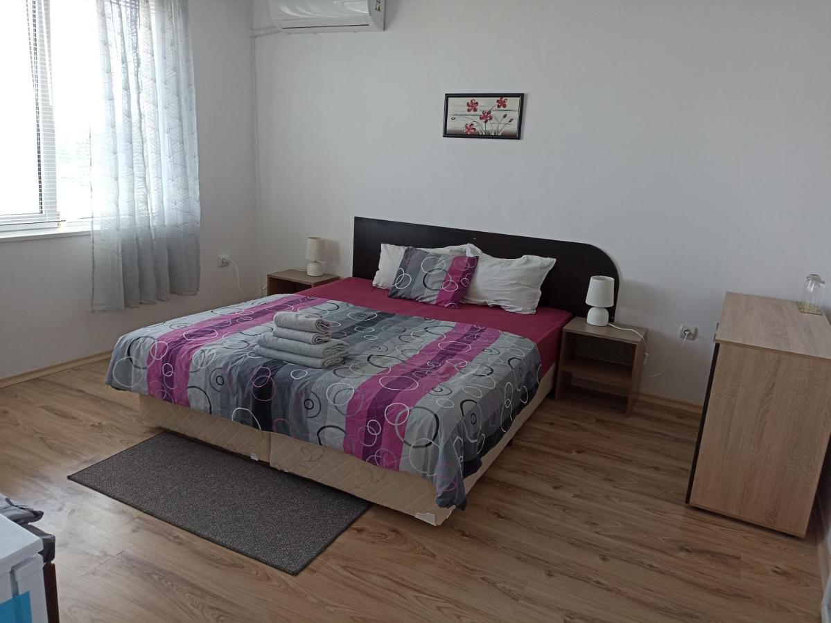 Apartmán Stai Za Gosti Bazdarovi Bjala Exteriér fotografie