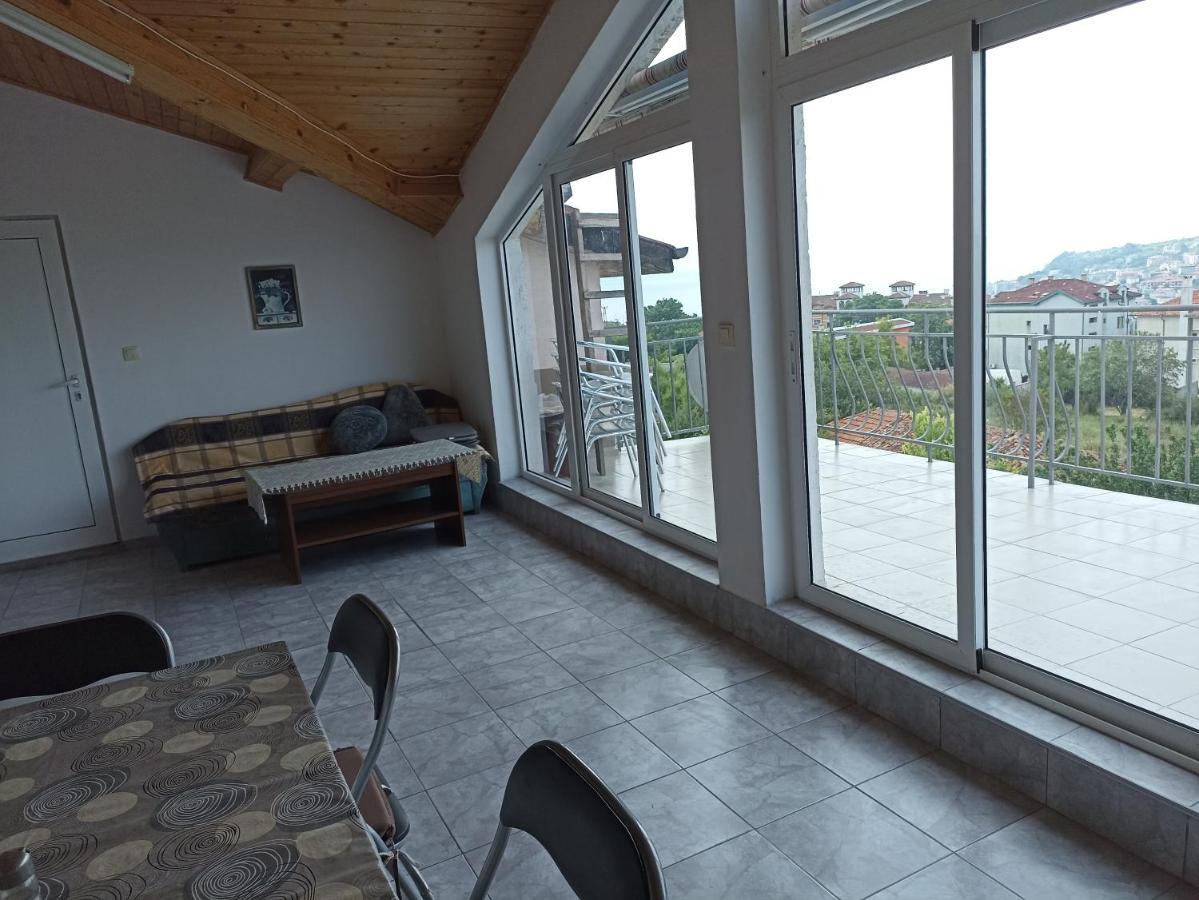 Apartmán Stai Za Gosti Bazdarovi Bjala Exteriér fotografie