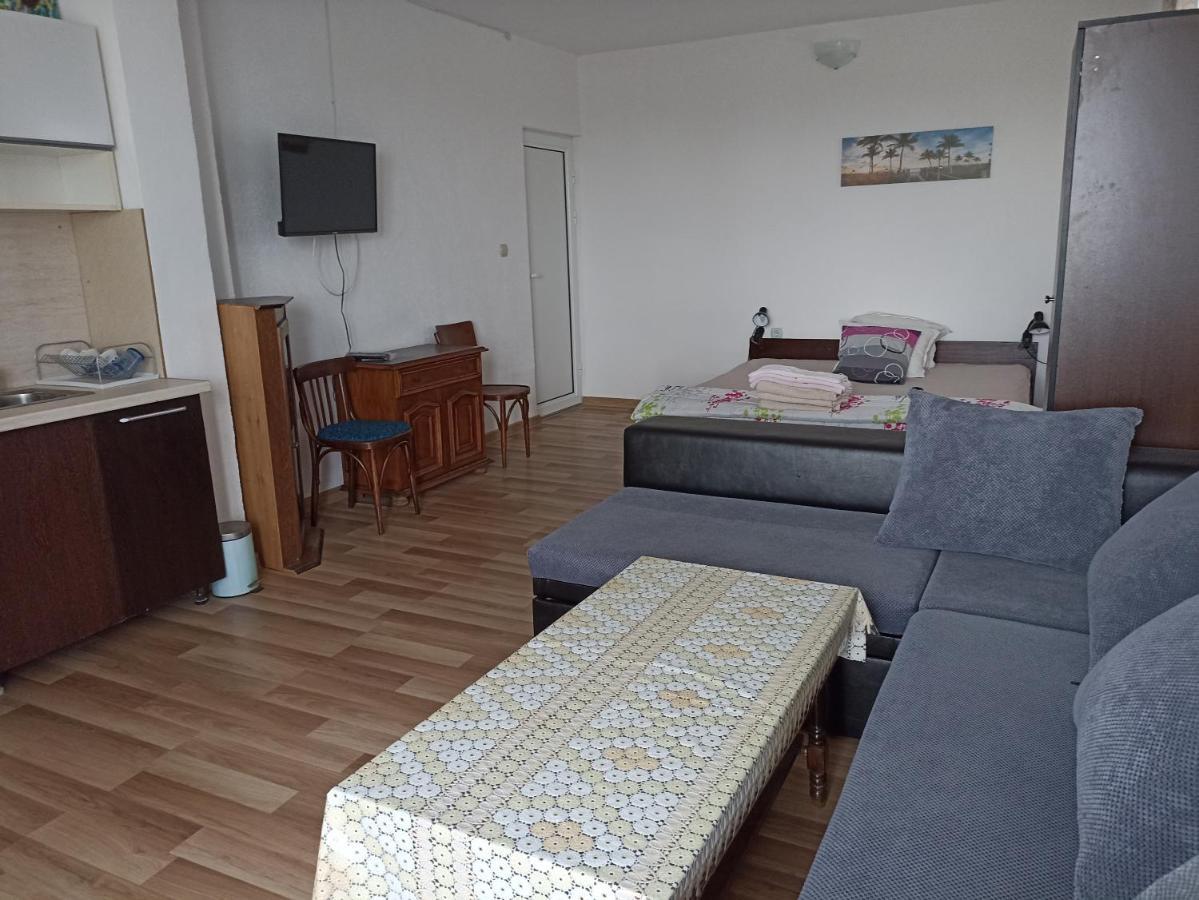 Apartmán Stai Za Gosti Bazdarovi Bjala Exteriér fotografie