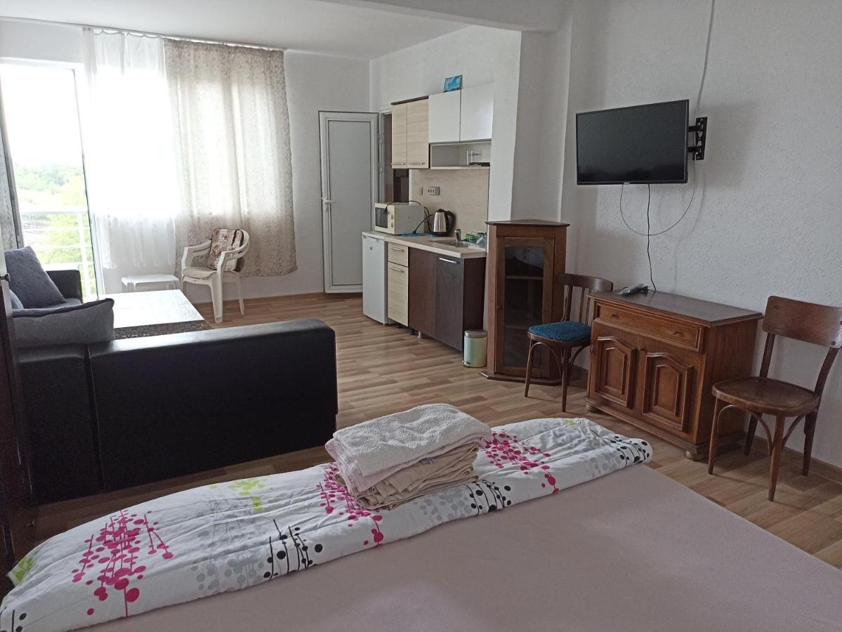 Apartmán Stai Za Gosti Bazdarovi Bjala Exteriér fotografie